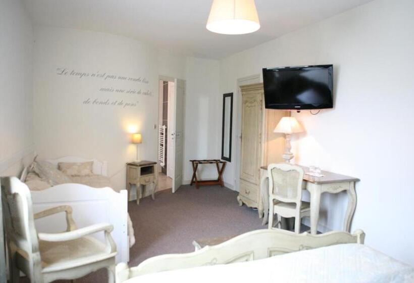 家庭间, Cit Hotel La Villa Julia