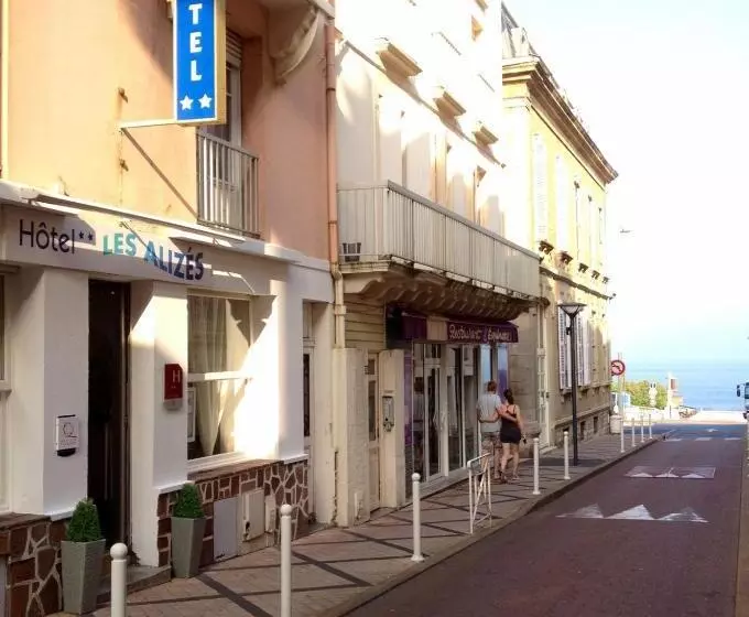 インサイドのシングルルーム, Les Alizes