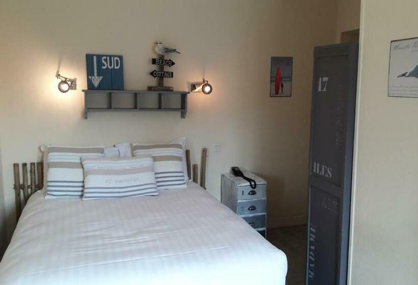 기본룸, Logis Hôtel Lafayette Rochefort France