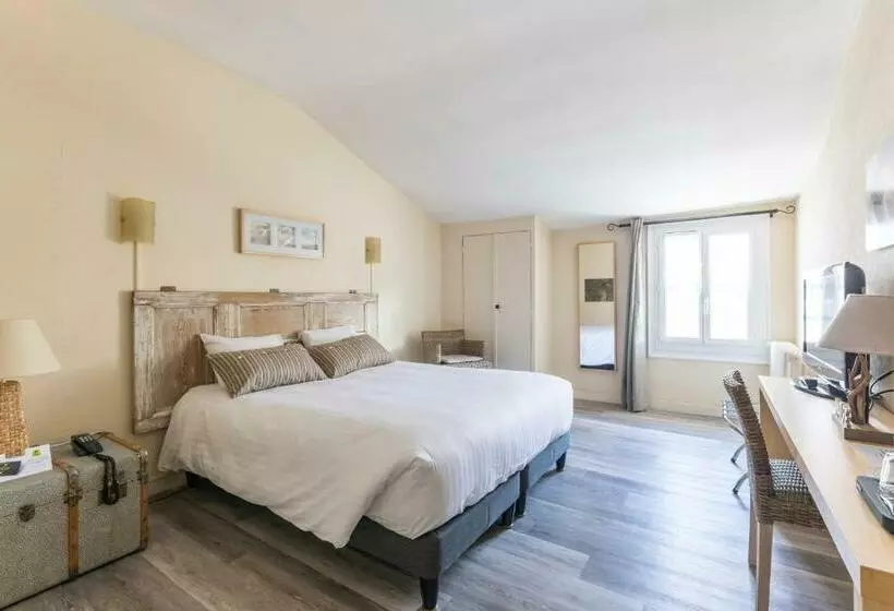 コンフォートルーム, Logis Hôtel Lafayette Rochefort France