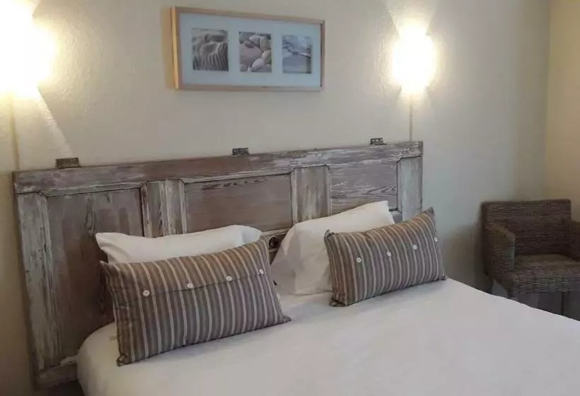 コンフォートルーム, Logis Hôtel Lafayette Rochefort France