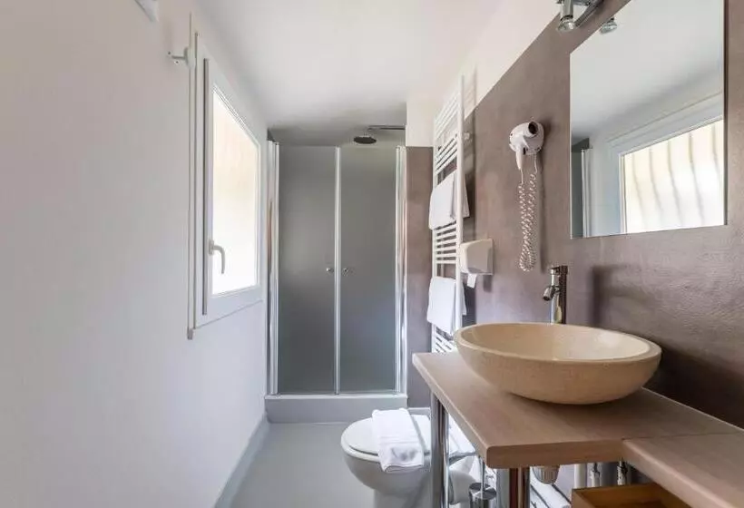 ファミリールーム, Logis Hôtel Lafayette Rochefort France