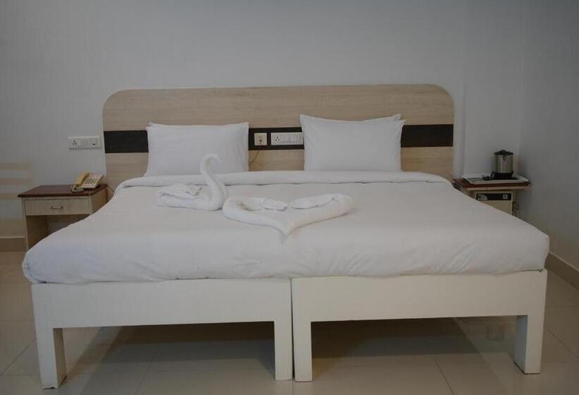 高级大房间, Palmyra Grand Inn