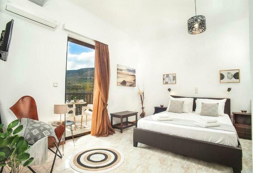 اتاق استاندارد با بالکن و چشم‌انداز دریا, Porto Diakofti