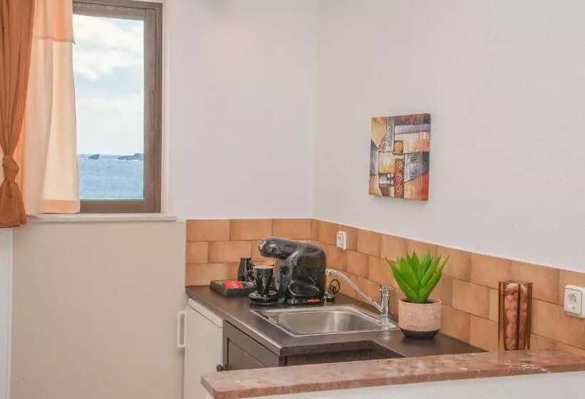 Deluxe Suite Sea View, Porto Diakofti