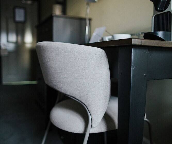 Chambre Standard, The Globe