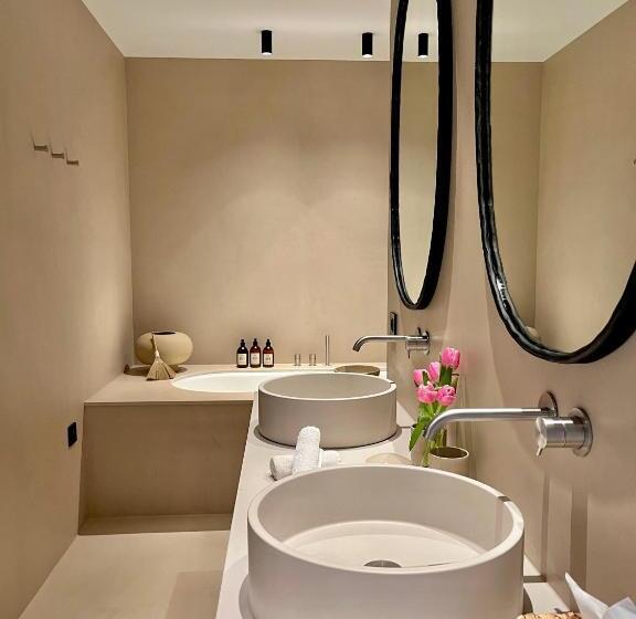 Вилла с 1 спальней и бассейном, Toile Blanche