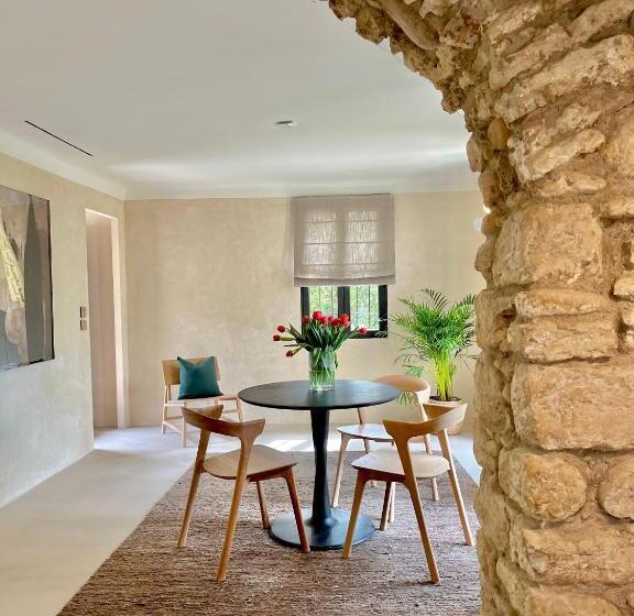 Вилла 1 Спальня, Toile Blanche