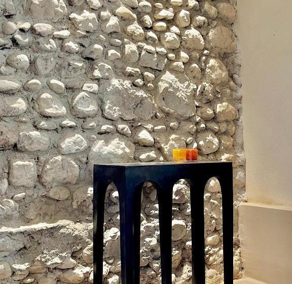 Вилла 1 Спальня, Toile Blanche