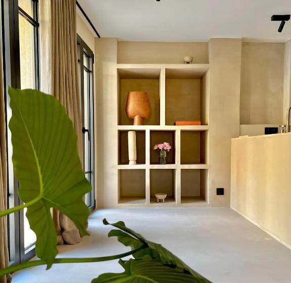 带大床的复式套间, Toile Blanche