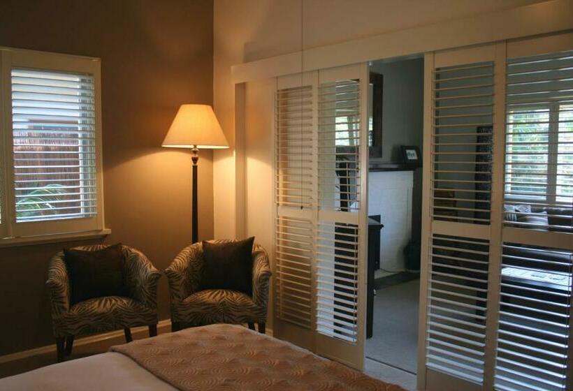 סוויטה דלוקס, Plantation House At Whitecliffs Bed And Breakfast