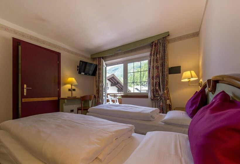 غرفة قياسية, Albergo Alla Rosa