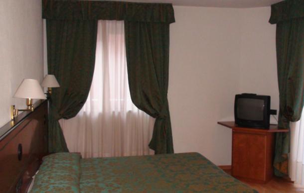 ファミリールーム, Albergo Aprica Garni