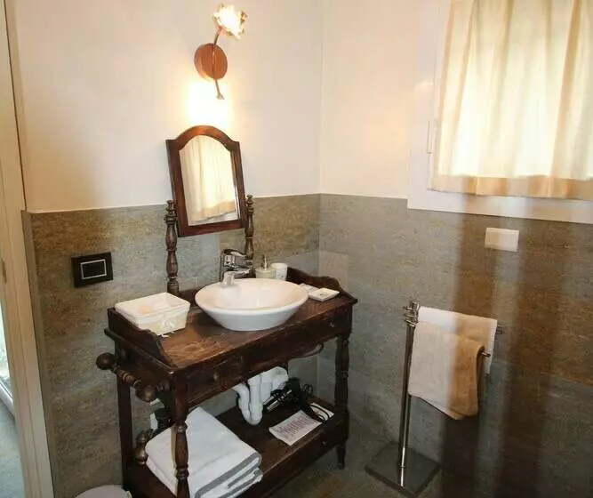 スタンダードルーム, B&b Nonna Costantina