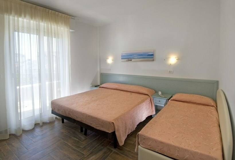 اتاق استاندارد سه نفره, Belmar