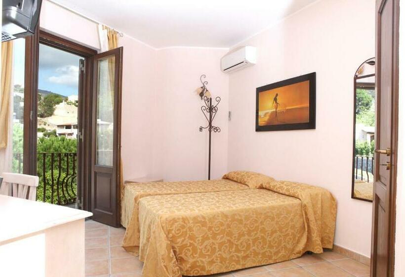 4인용 스탠다드 룸, Borgo Eolie