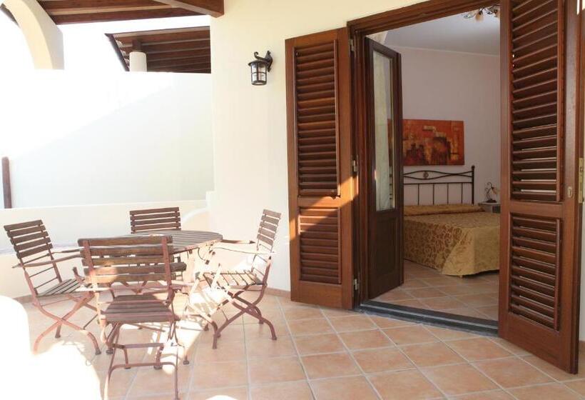 스탠다드 트리플 룸, Borgo Eolie