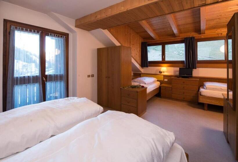 スタンダード４人部屋, Casa Alpina   Alpin Haus