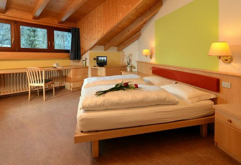 غرفة قياسية, Casa Alpina   Alpin Haus