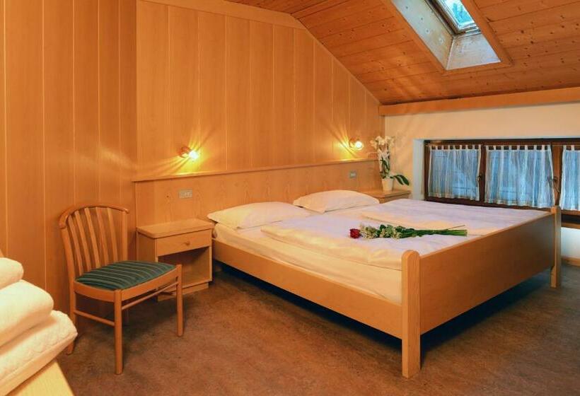 スタンダードルーム, Casa Alpina   Alpin Haus