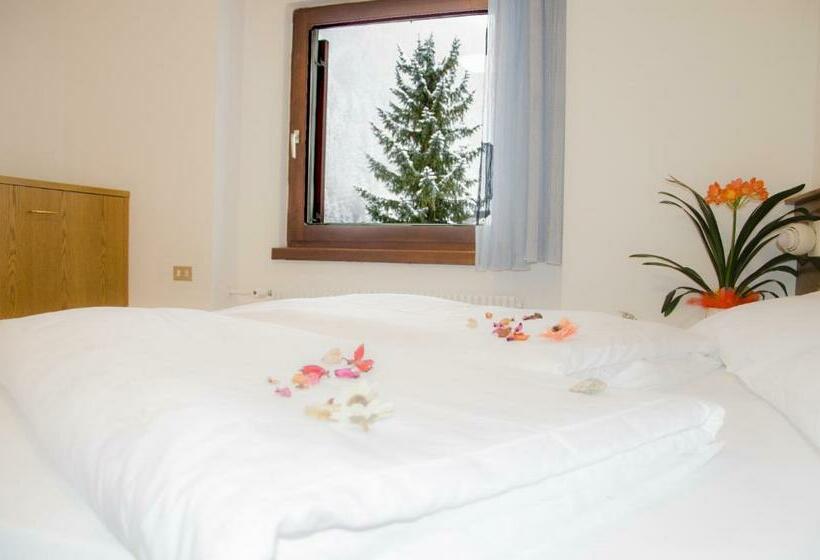 غرفة قياسية, Casa Alpina   Alpin Haus