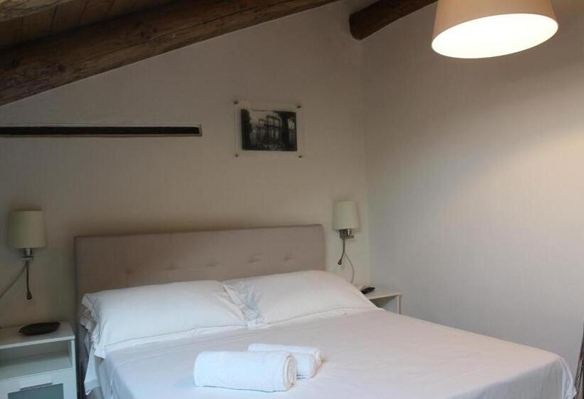 标准间, Casa Rubini