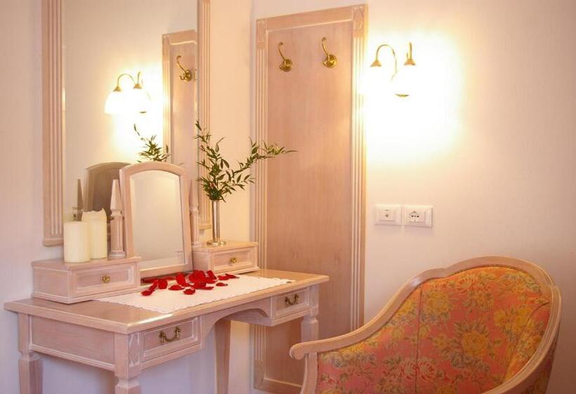 スタンダードルーム, Castel Oswald Von Wolkenstein