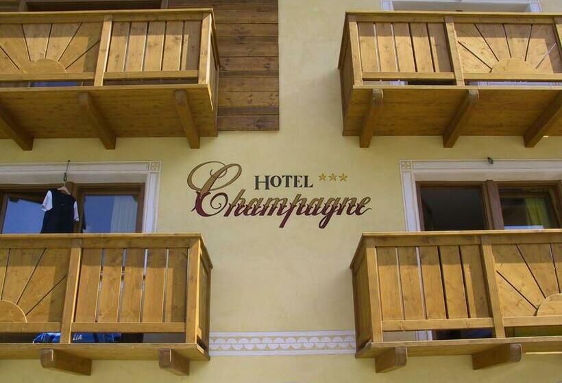 스탠다드 트리플 룸, Champagne