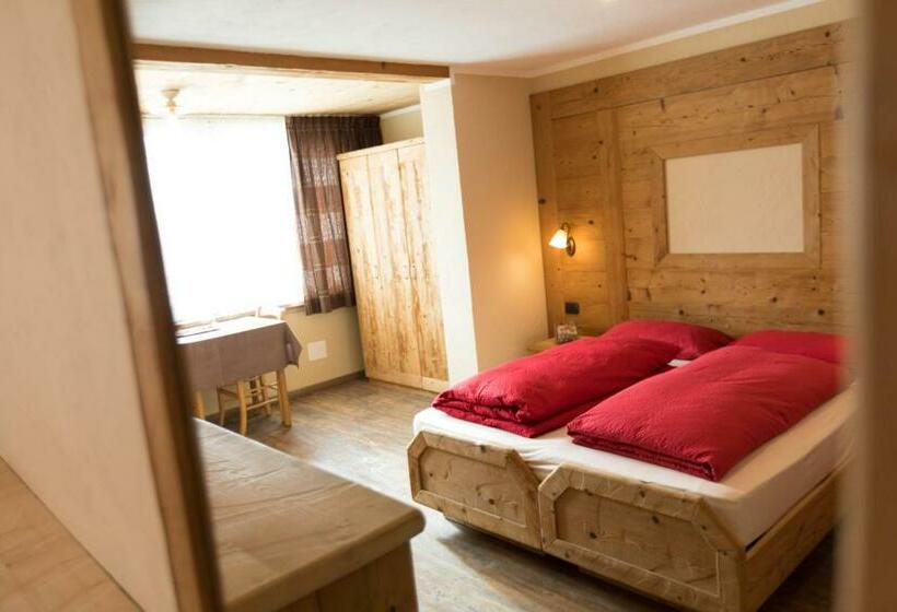 스탠다드 트리플 룸, Champagne