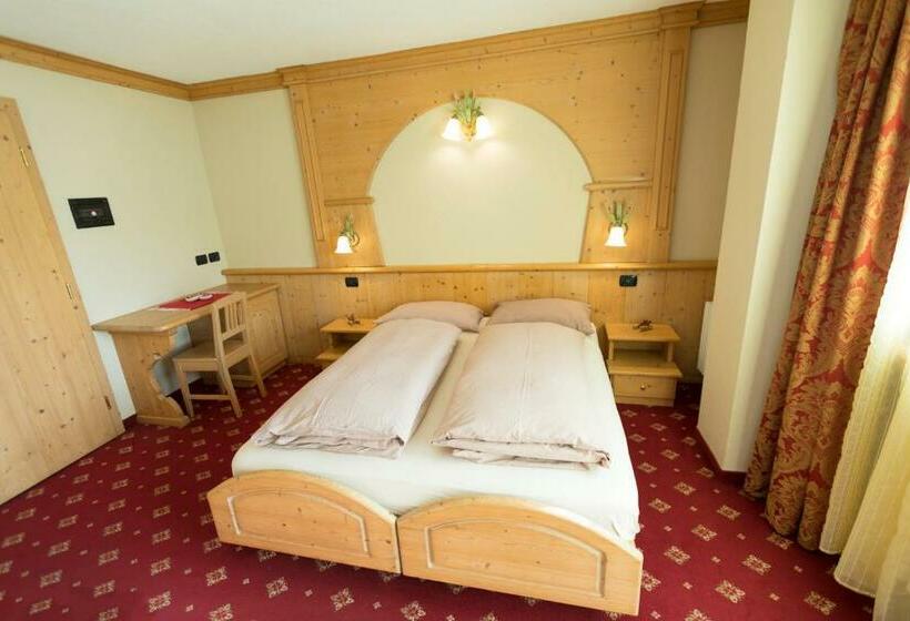 스탠다드 트리플 룸, Champagne