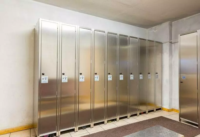 Standard Yhden Hengen Huone, Champagne