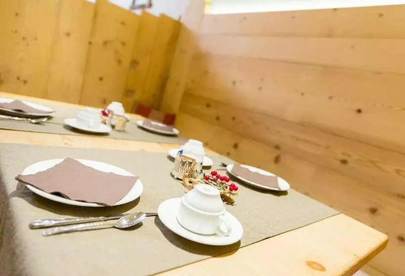 Standard Yhden Hengen Huone, Champagne