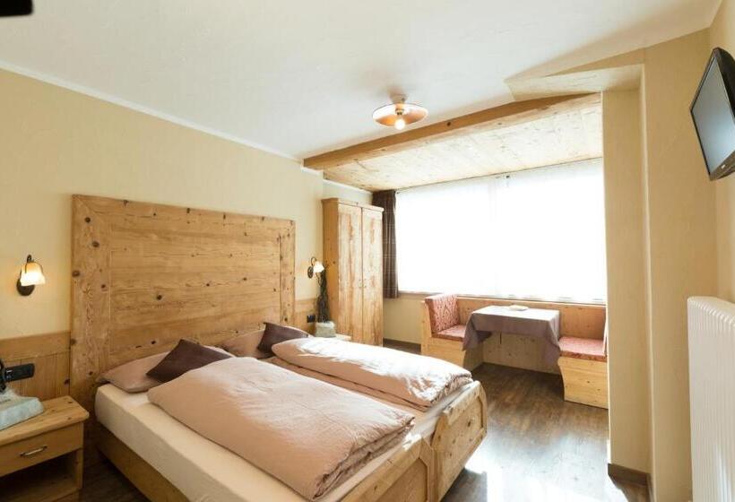 Quarto Estandar Individual, Champagne
