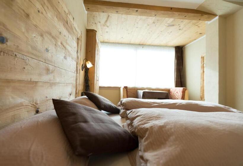 Quarto Estandar, Champagne