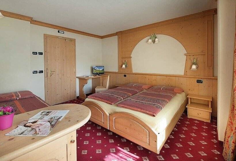 Quarto Triplo Estandar, Champagne