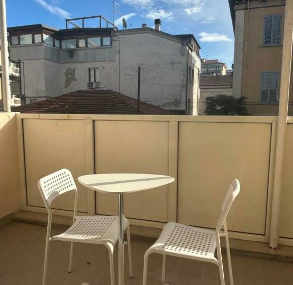 标准间带阳台, Civico 28