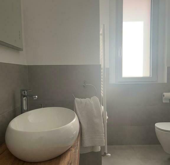 标准间带阳台, Civico 28