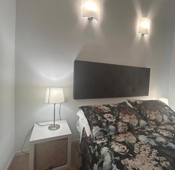 标准间带阳台, Civico 28