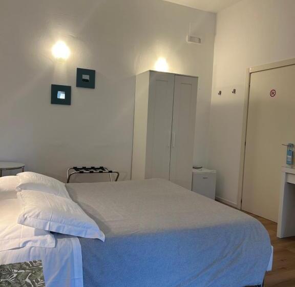 带阳台的豪华间, Civico 28