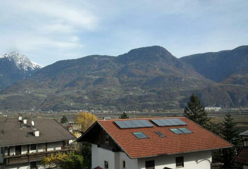 חדר סטנדרט, Fleuralp