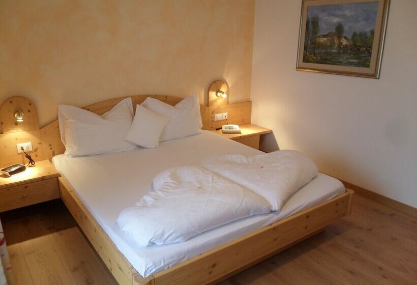 חדר סטנדרט, Fleuralp