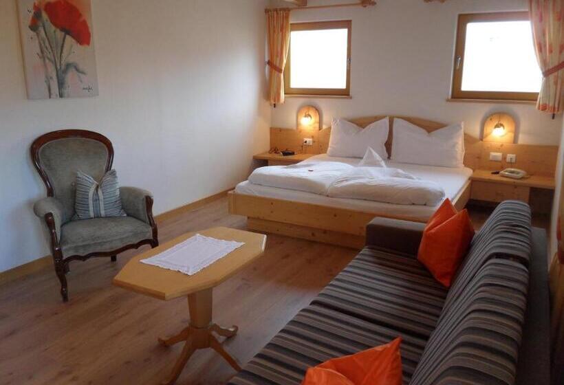 חדר סופריור, Fleuralp