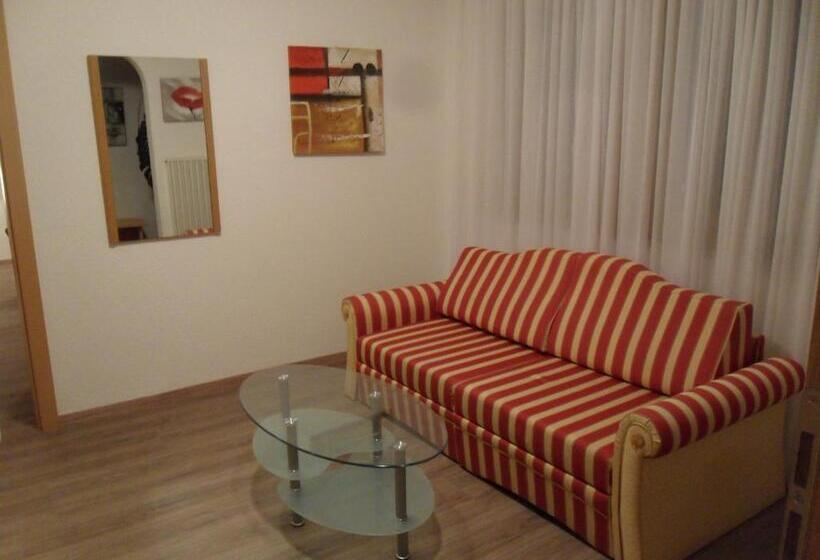 סוויטת ג'וניור עם טרסה, Fleuralp