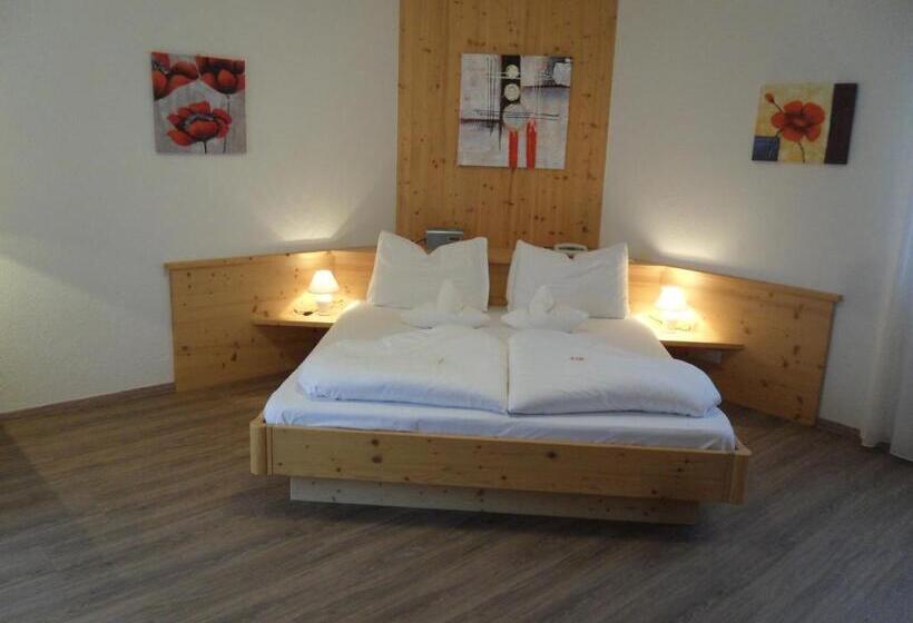 סוויטת ג'וניור עם טרסה, Fleuralp