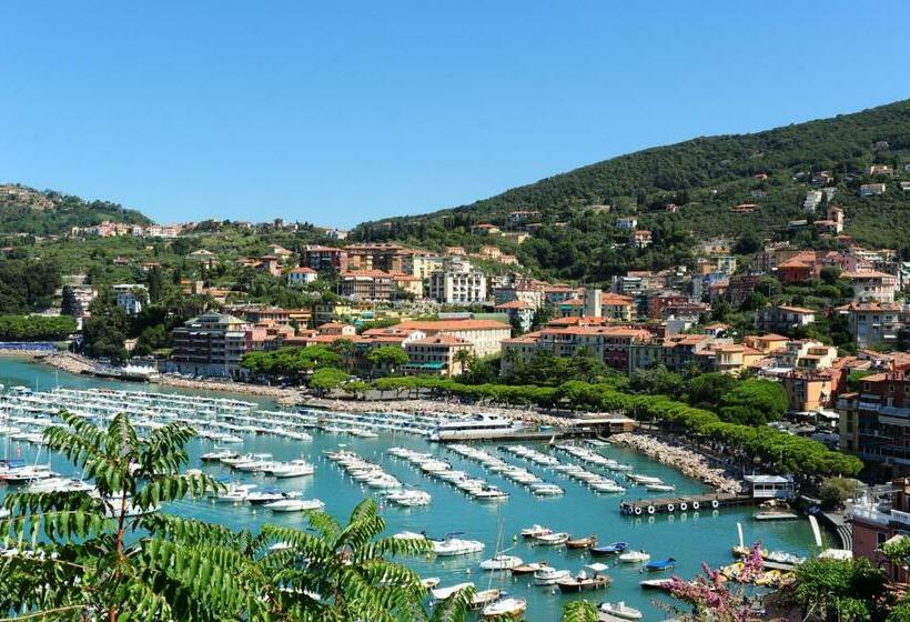 クラシックルーム, Italia