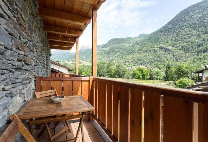 إستديو قياسى مزود بشرفة, Residence Le Petit Coeur