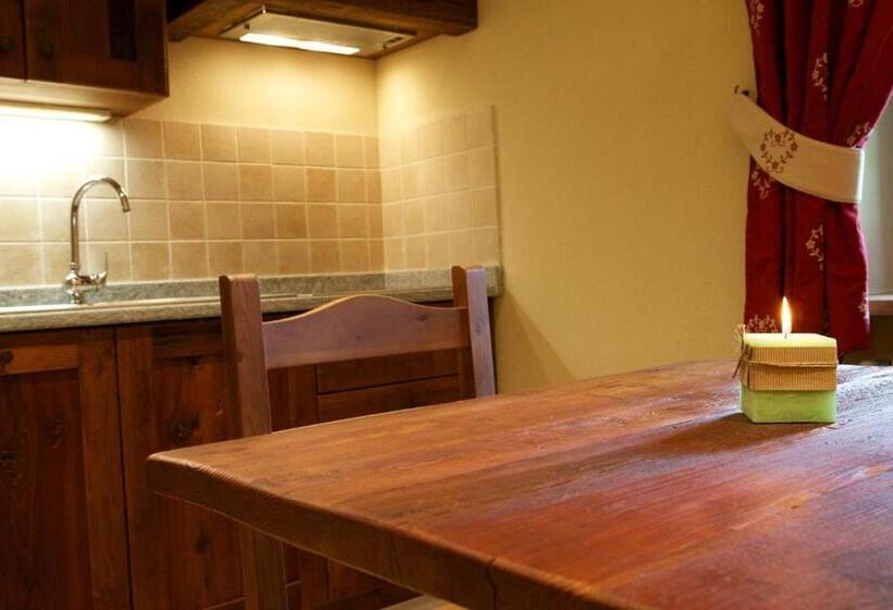 إستديو قياسى مزود بشرفة, Residence Le Petit Coeur