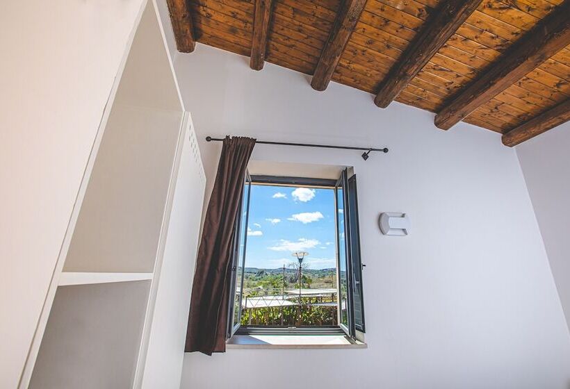 Номер Basic, Nuovo Castello Crisilio