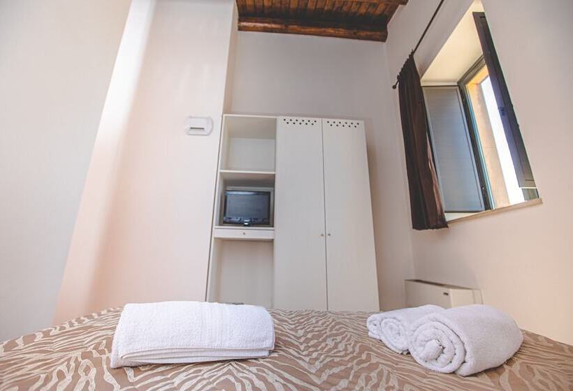 Номер Basic, Nuovo Castello Crisilio