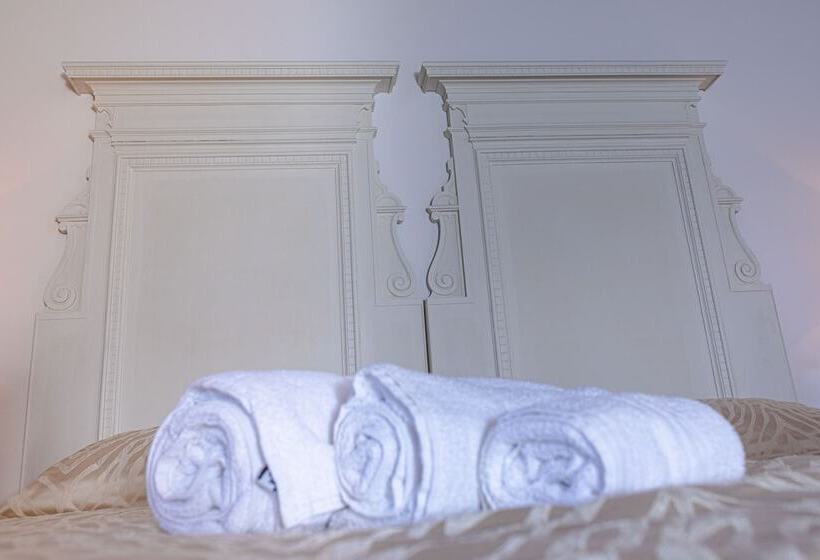 Номер Стандарт, Nuovo Castello Crisilio